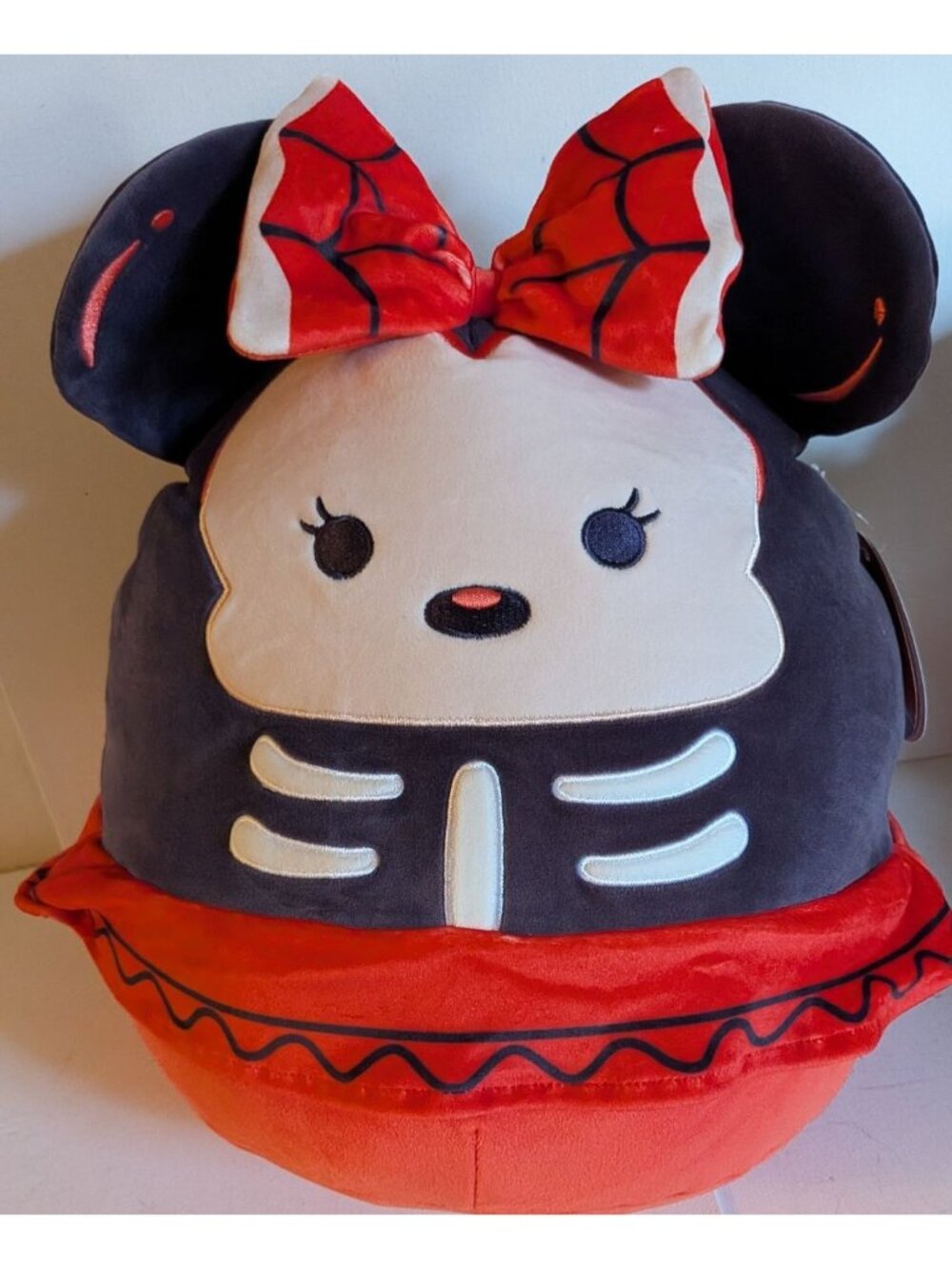 NWT 12" Skeleton Minnie Mouse Squishmallows Disney Halloween Dia Muertos Plushie